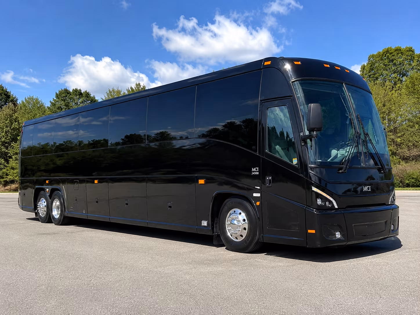 book a wedding shuttle from sarasota hotels to the ringling or selby gardens
