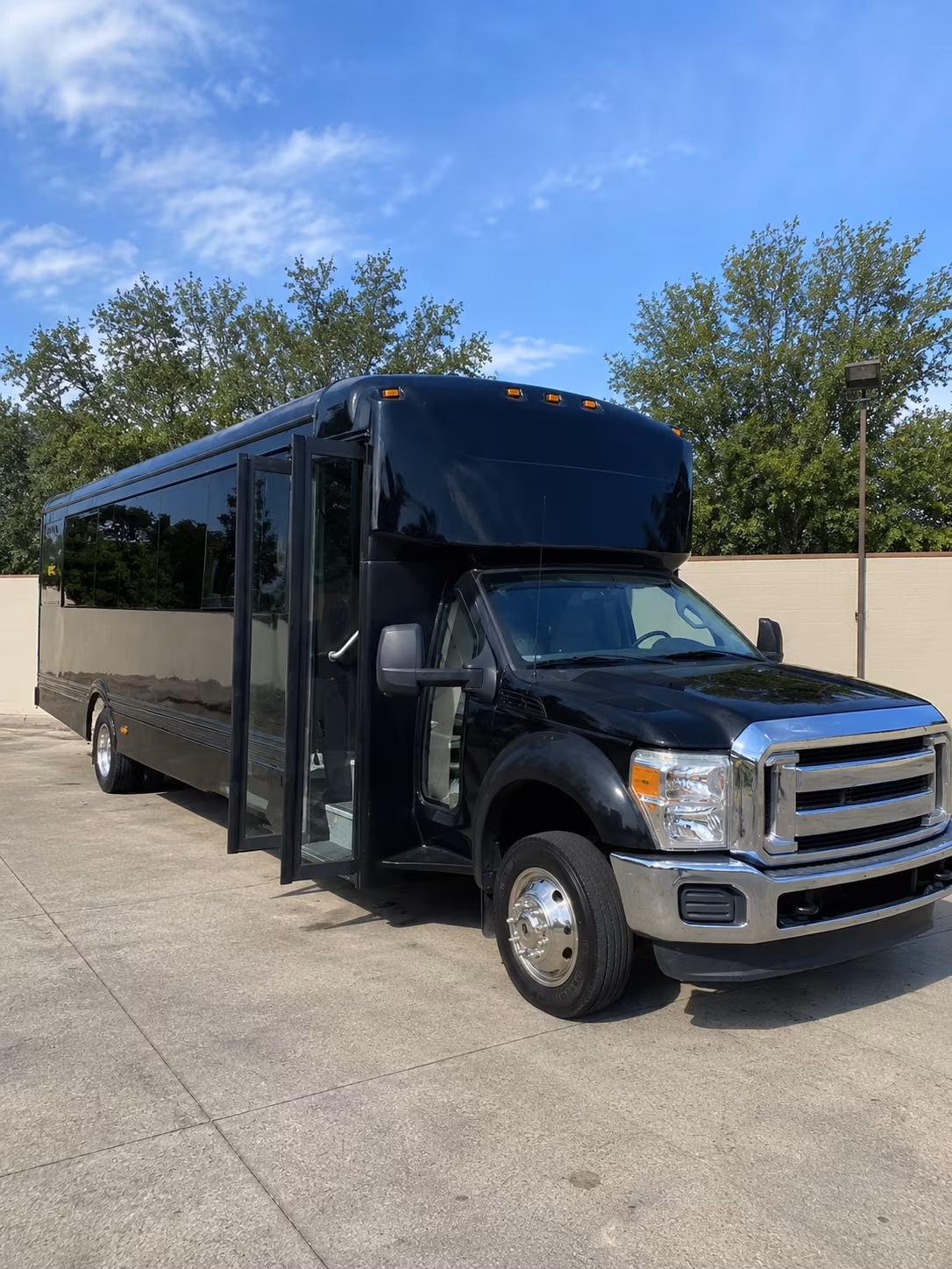 sarasota 20 passenger party bus