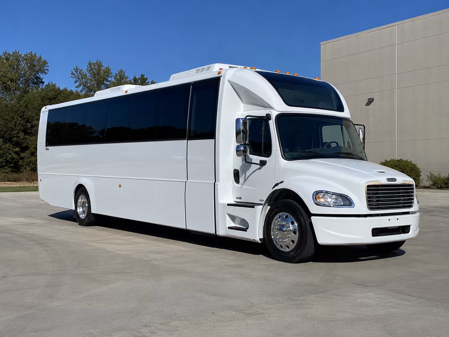 sarasota 28 passenger party bus